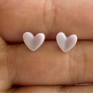Dainty Lavender Heart Stud Earrings